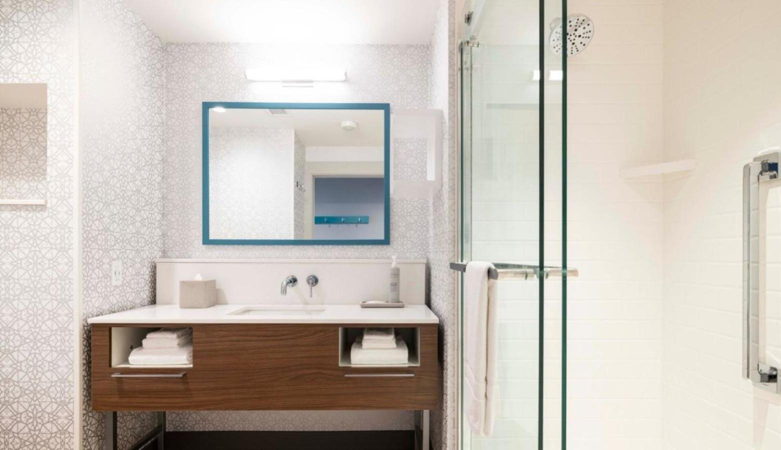 Hampton Inn & Suites Maui North Shore 卡胡卢伊 外观 照片