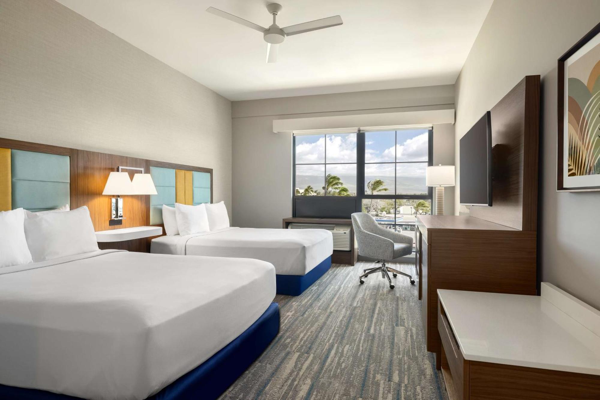 Hampton Inn & Suites Maui North Shore 卡胡卢伊 外观 照片