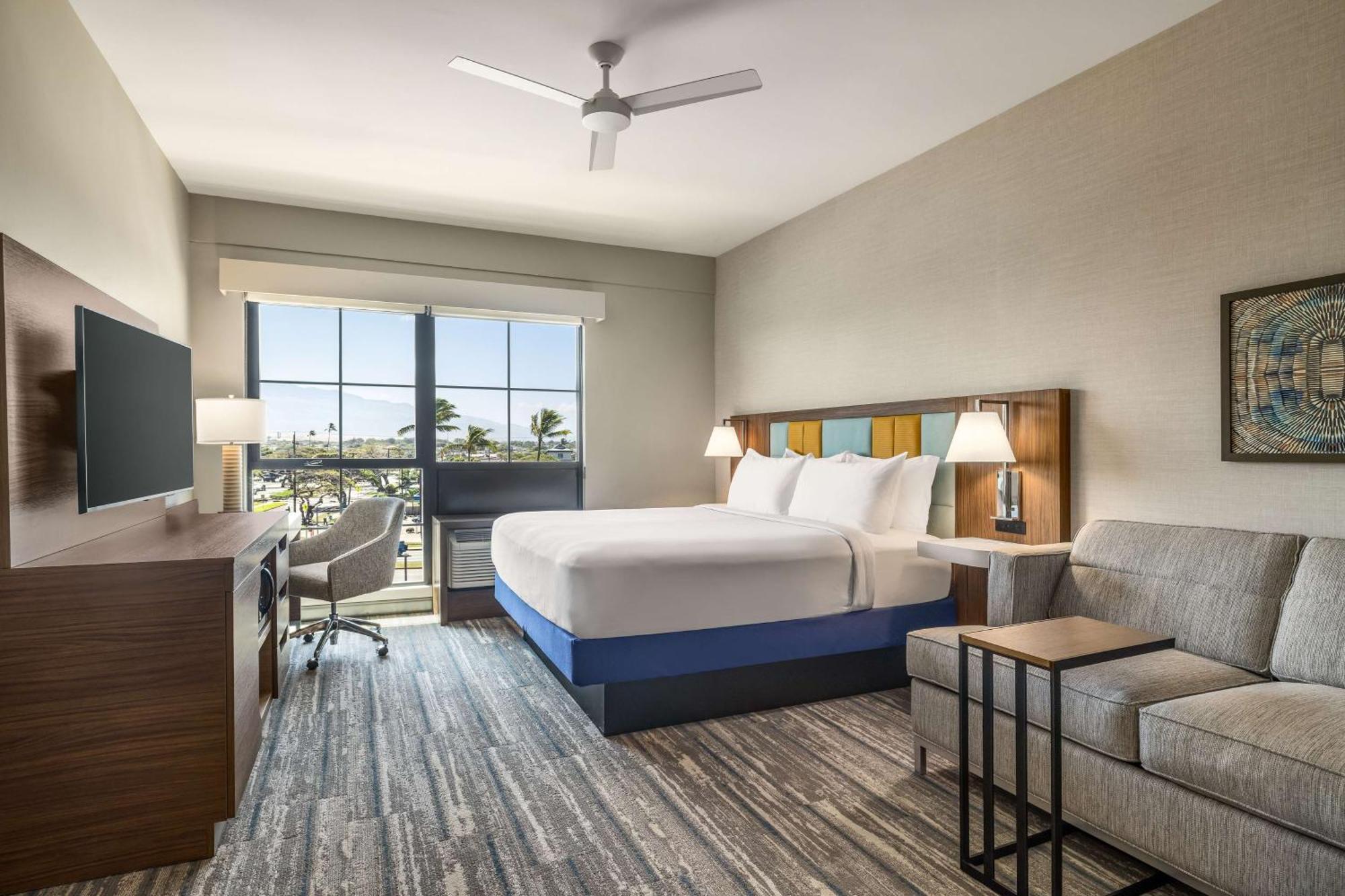 Hampton Inn & Suites Maui North Shore 卡胡卢伊 外观 照片